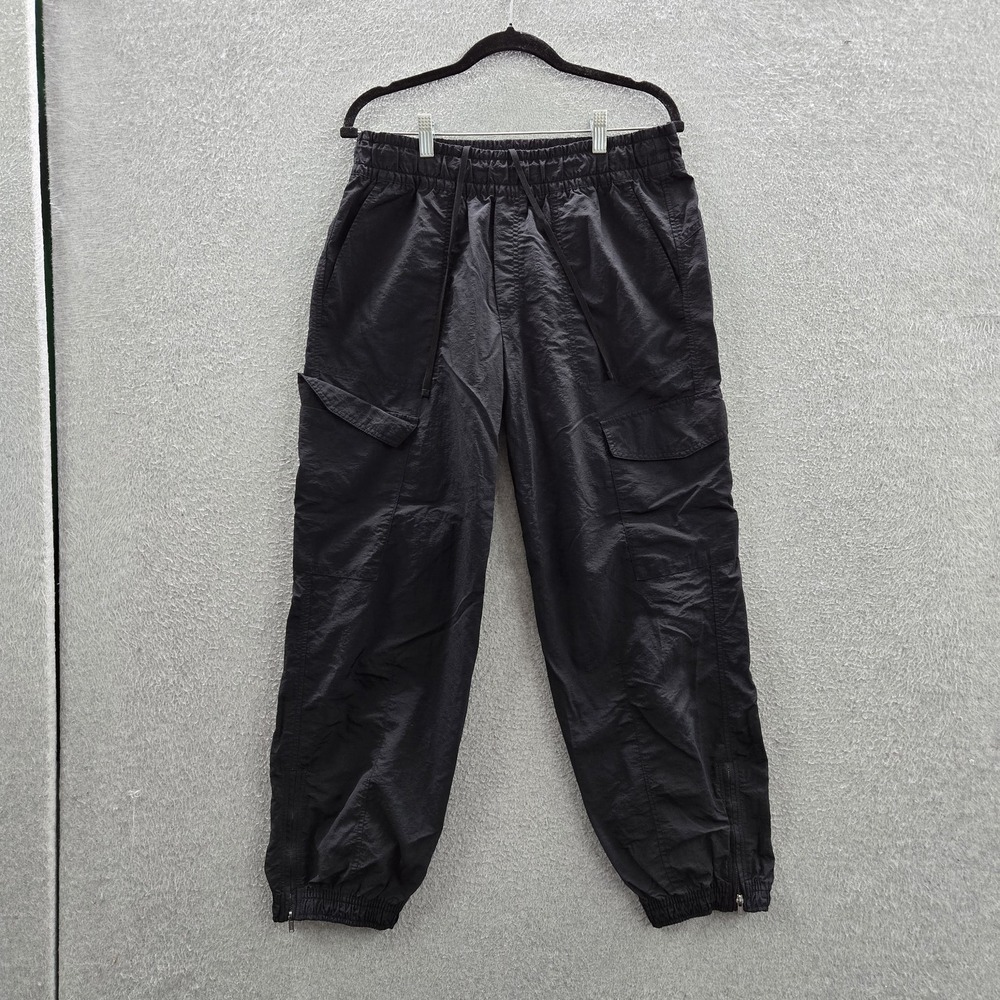 Old Navy Activewear Pants M Black Nylon Cargo Tech Windbreaker
